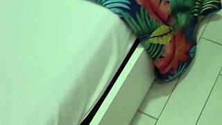 oh god, amateur christmas creampie with huge hard cock!