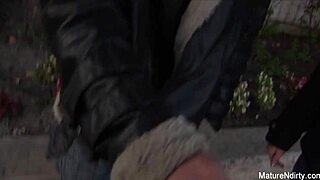 Mature Slut Deepthroats Cock Then Rides For Hardcore Cumshot