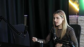 ela couldn't suck dick talked start client dodged oral wrong spot?