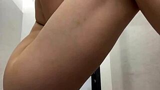 Young teen pussy fucked hard public gym closeup cum orgasm