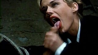 i love kelly trump's deep cum blowjob