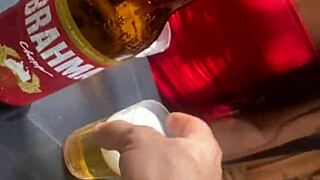 hey i'm the exibida flashing in bar with married guy