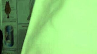 😏 gyno doc checks distracted lesbians while one's glued to her phone 👩‍⚕️💦