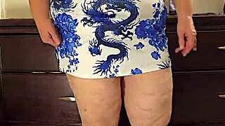 Thick Curvy SSBBW Jamdown26 Seduces with Beautiful Fat Body