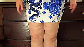 Thick Curvy SSBBW Jamdown26 Seduces with Beautiful Fat Body