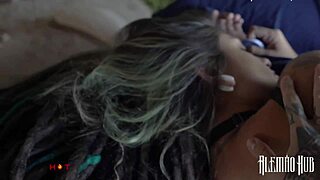 damn that dreadhot's big ass view beats the forest scenery right in my face