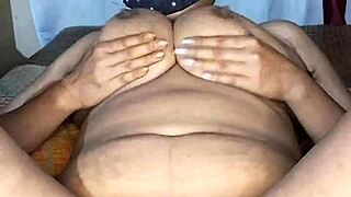 desi alisha masturbates wet pussy saggy tits closeup