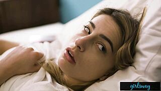 kristen scott fantasizing girls pussy fingering solo masturbation lesbian dream?