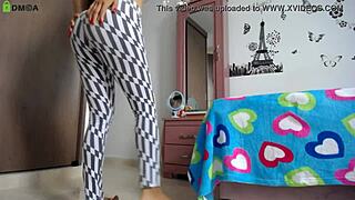 shy fitness model shakes big ass in tight leggings squats