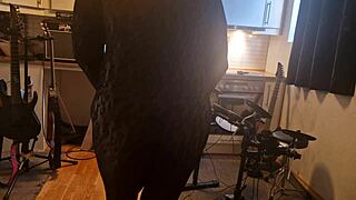 mysterious kit willer spreads wide for honey's cock gape in kitchen rip