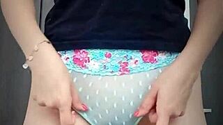 Argentinian fitness model fingers perfect body outdoors