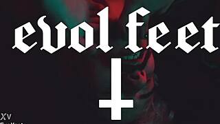 Threesome feet fetish madness with Acidalia Mad Maxxx and Rotten Venus