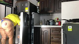 argentinian pounding colombiana rough cowgirl squirting wet pussy big tits ride