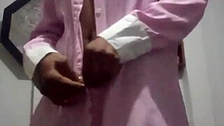 Black Wife Dances Seductively Before Creampie Filling