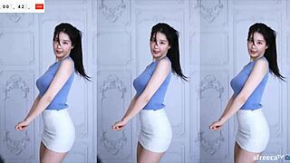 i got korean call girl shes so hot damn sexy