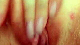 BIG TITS BABE PINK PUSSY DRIPPING CLOSE-UP ORGASM