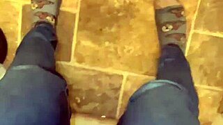 i'm squirting wildly in soaked jeans