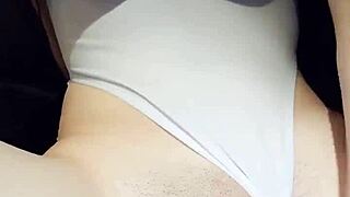 Beautiful Chinese babe reveals intimate solo allure