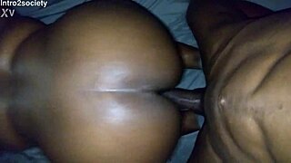 Amateur BBW Neighbors Flash Big Asses in Bedroom Casting Tryout