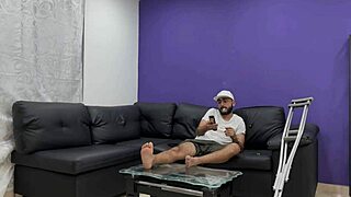 physiotherapist melanie caceres boldly fucked by soldier hugecock