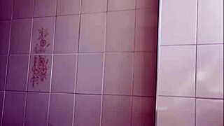 Flashing swollen area on live stream