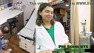 Mira Monroe's Toes Tempt Perverted Podiatrist in Gyno Fetish Exam