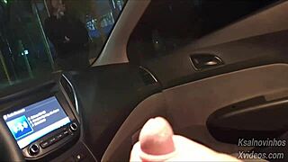 Risky street handjob tempts hot public beauty