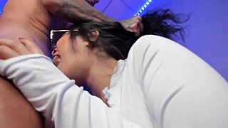 Cute glasses Latina hides sloppy deepthroat talent