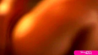 i'm tera patrick rubbing my shaved pussy hard