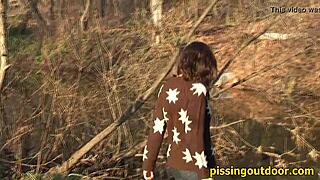 Secure spot hides steamy outdoor pissing fetish play