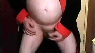 Bisexual Guy Gulps Piss-Soaked Coco Pops Cum Breakfast