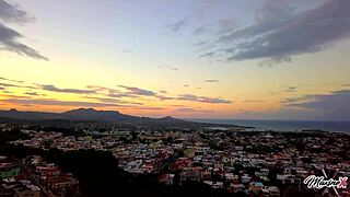 Maxine X Fingers Pussy Sunbathing Poolside Wet Tease