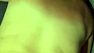 Pregnant milf creams heavily while soaking wet inside