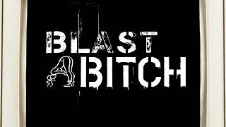 Michelle anderson moans as twin fingers her shaved pussy deep