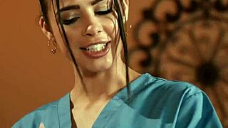 Kylie Rocket and Braylin Bailey Mouth Exchange Massage