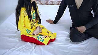 Horny Mommy's Pussy Pounded by Shopkeeper for Cash