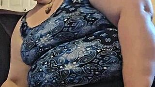 bbw stretches big tits ass in sexy yoga tease watch her move