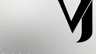 Bunny de la Cruz cums hard with Asstyn Martyn