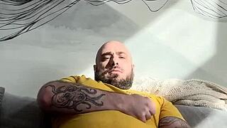 im jerking off hard one last time before my break!