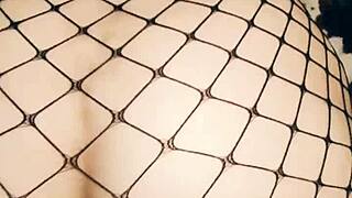 Skinny gypsy milf wife shakes ass in homemade heat