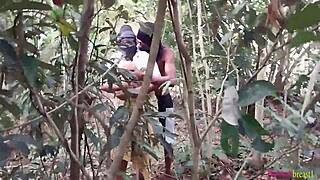 thick ebony ass bitch rides boyfriend cock deep in the bushes