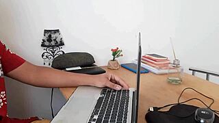 mature woman takes anal from repairman