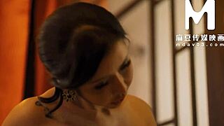 Motherly milf Su Yutang rides cock with big tits bouncing wildly