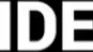 Highway Prostitute Fucks Free in Wild Outdoor Bush Bang