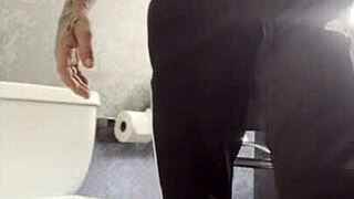 That Steamy Bath Groping Leads to Explosive Handjob!