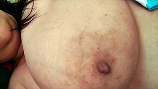 damn venezuelan bbw sends hot nudes to tempt me