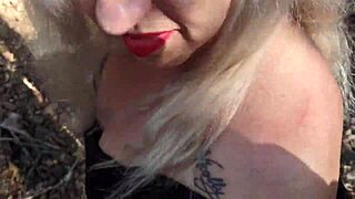 Hey married fan, park sex adventure with big ass blonde 😏