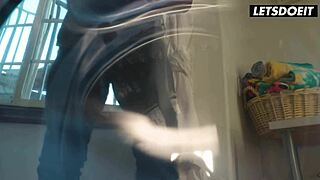 Stuck In Washing Machine, Braylin Bailey Begs BBC For Horny Rescue Ride