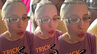 ASMR bubble gum pops make my kinky glasses fetish explode in your headphones!