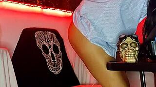 Bluee Official Toys Tight Pussy to Intense Orgasm